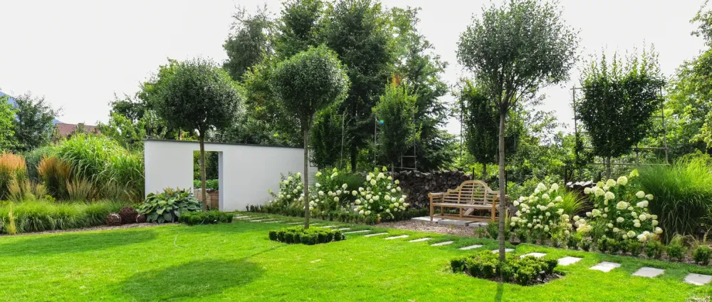 Entretien jardin près de Vouvray